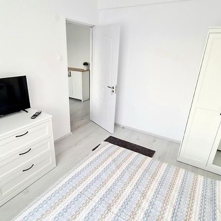 Belle Apartments - Central Piteşti Eksteriør billede