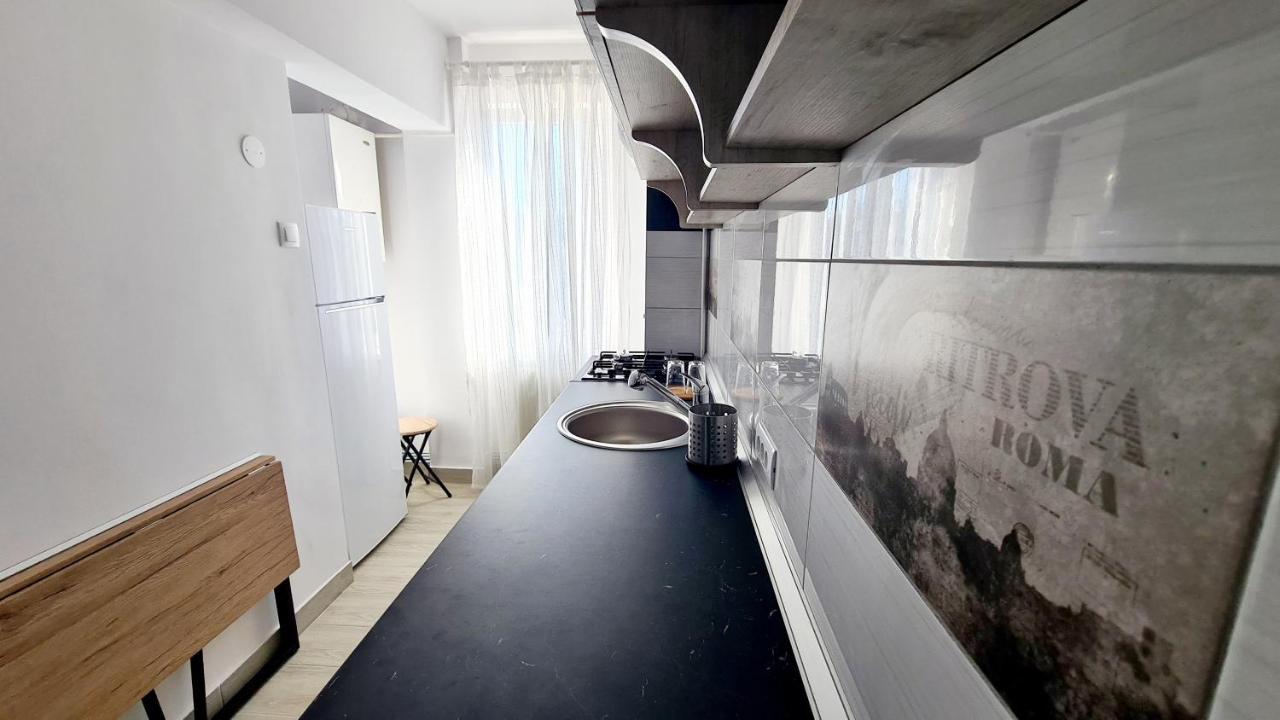 Belle Apartments - Central Piteşti Eksteriør billede