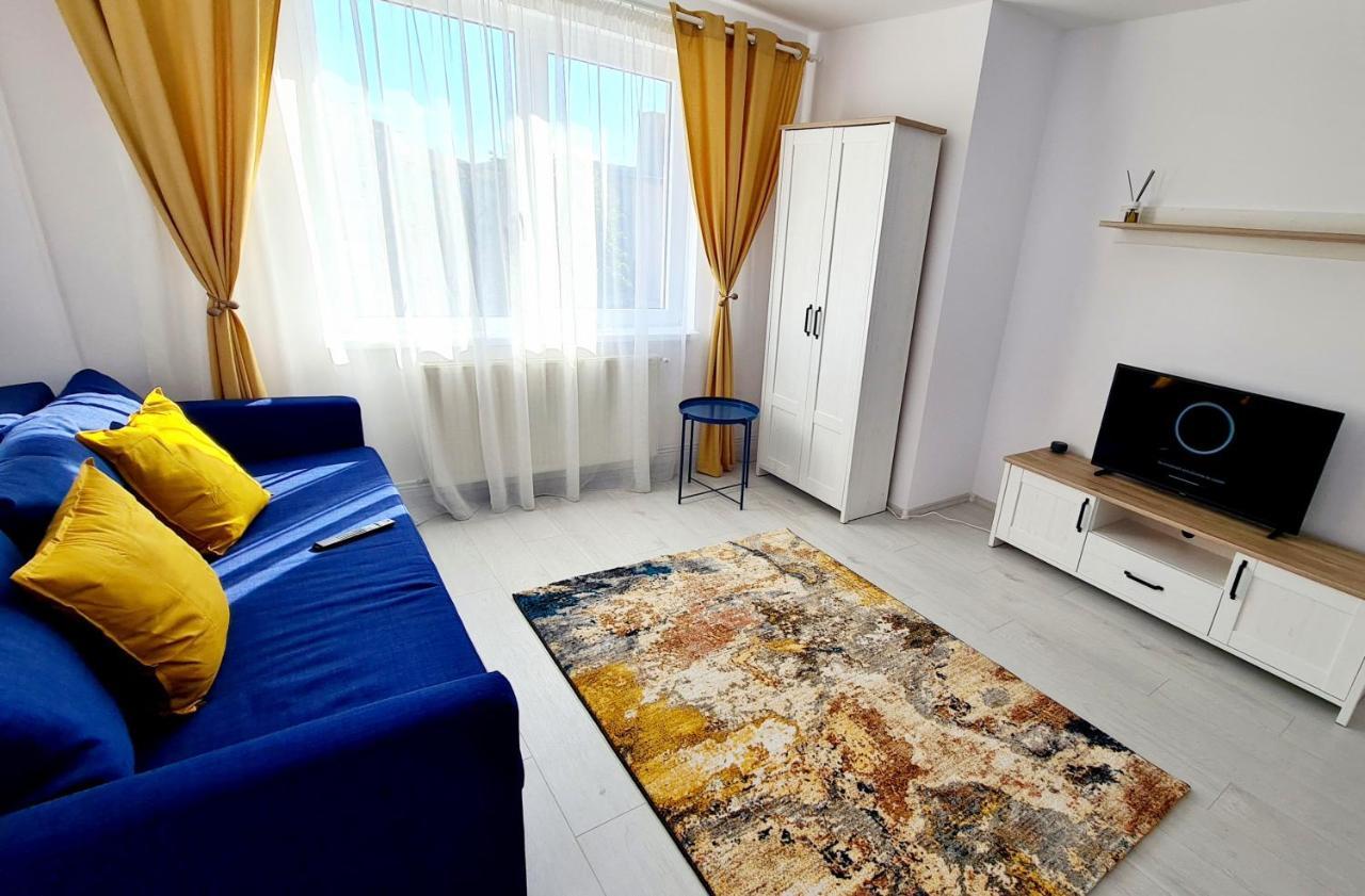 Belle Apartments - Central Piteşti Eksteriør billede