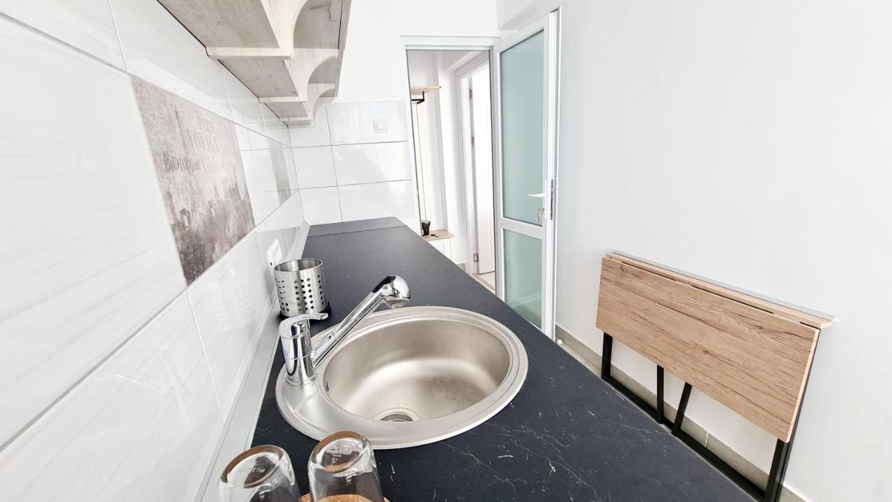 Belle Apartments - Central Piteşti Eksteriør billede