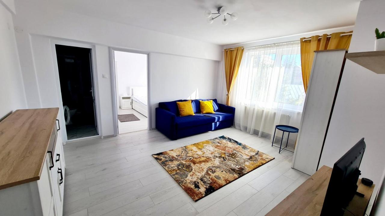 Belle Apartments - Central Piteşti Eksteriør billede